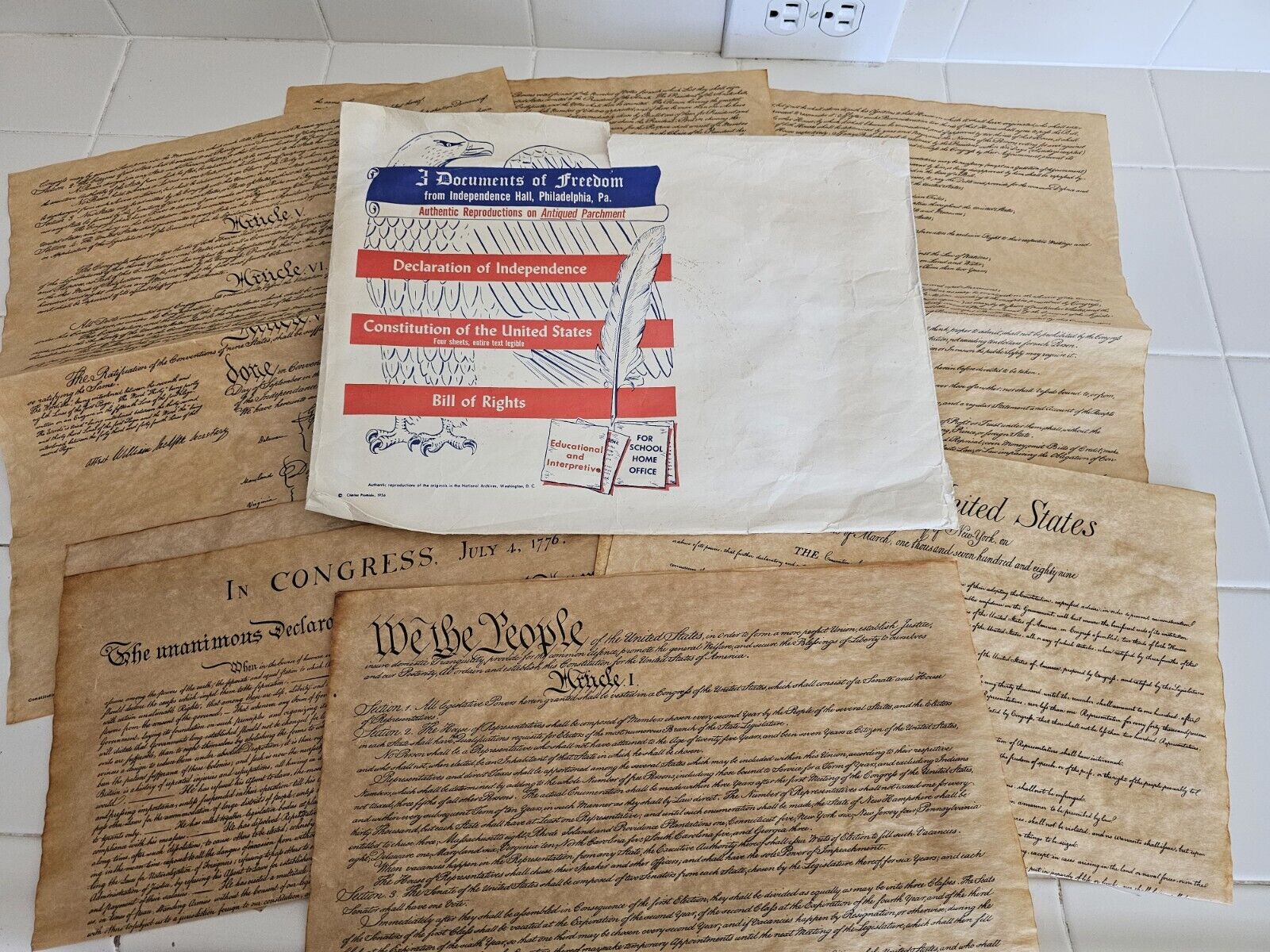 6 Documents of Freedom - Authentic Reproductions on Antiqued Parchment US 1956 +
