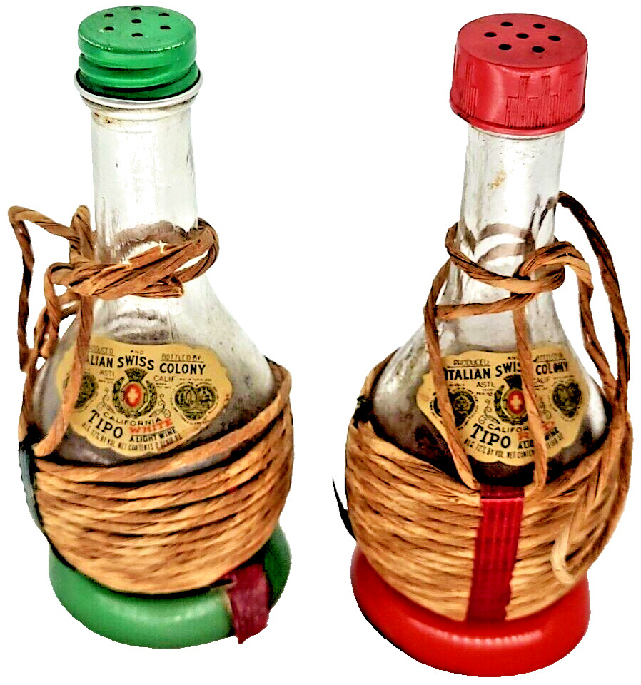 Vtg Italian Swiss Colony Mini Bottle Salt/Pepper Shakers, Red/Green, used (ZZ)