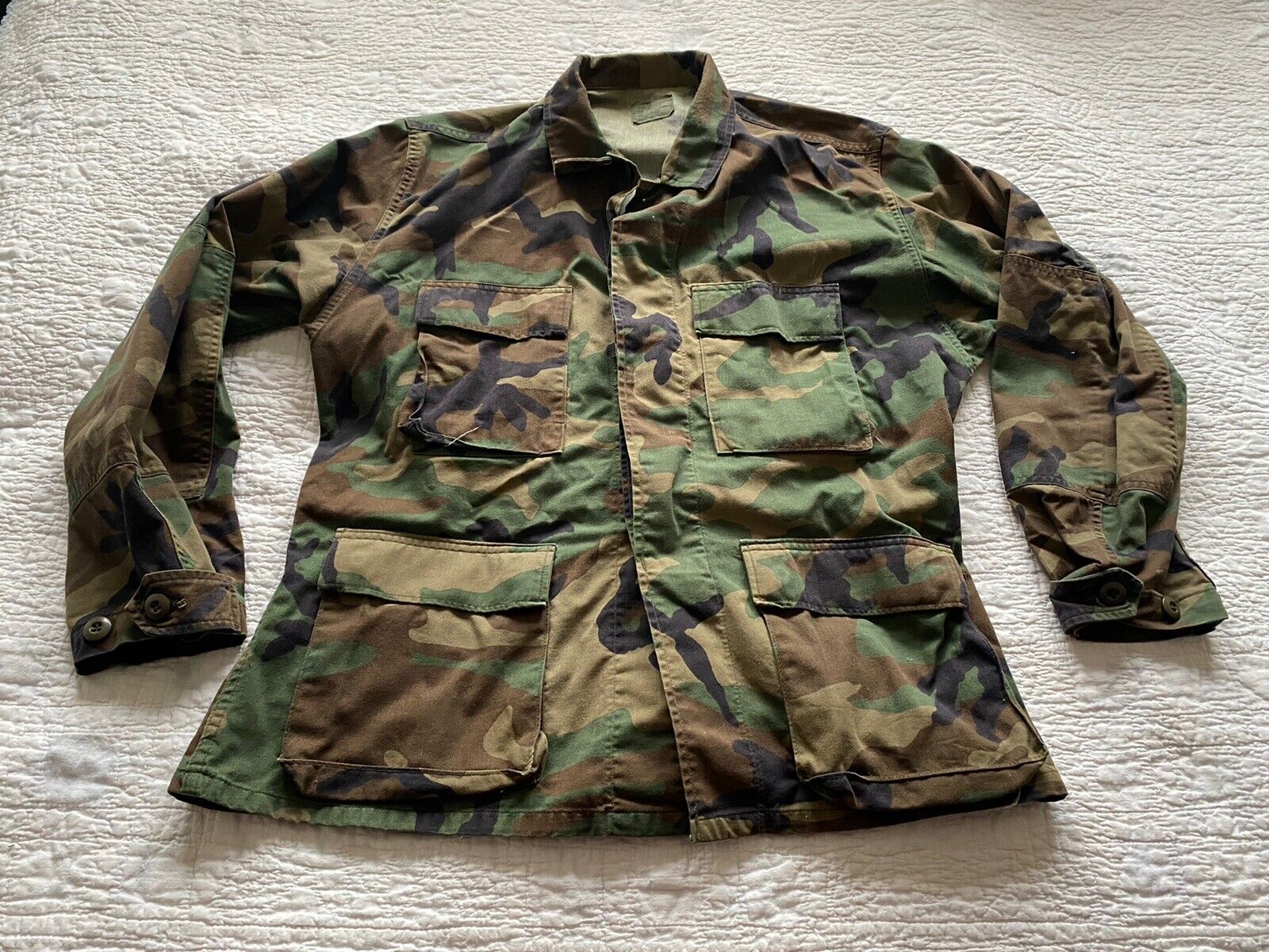US Army Woodland Combat Jacket Coat Medium Short 8415-01-084-1649 EUC