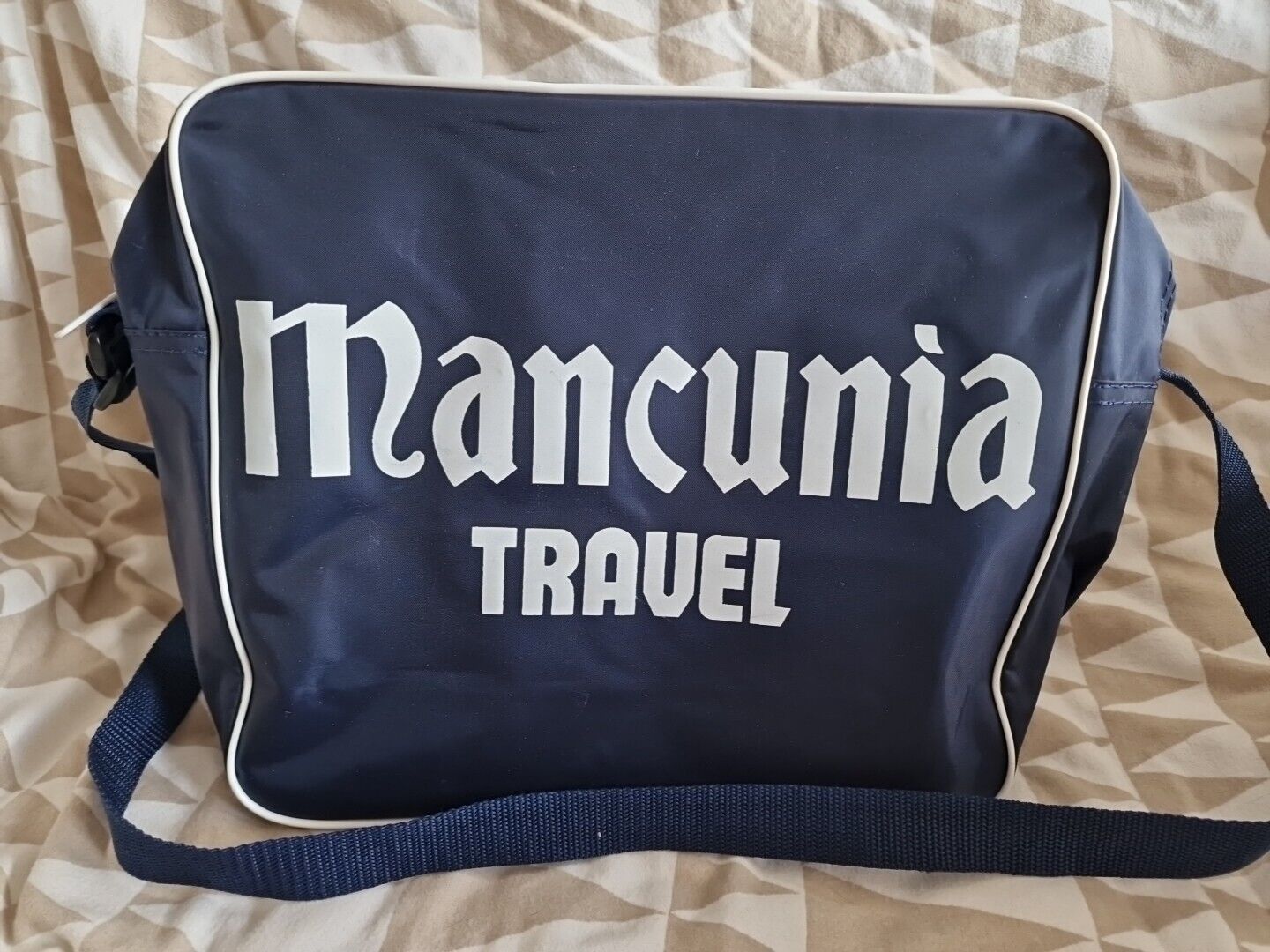 Vintage 1970/80s Mancunia Travel Flight Shoulder Bag mod/northern soul/indie
