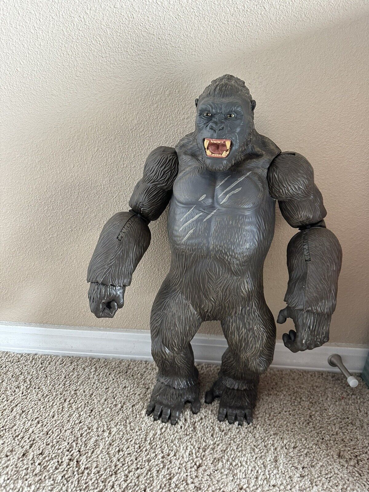 King Kong Gorilla Lanard 2016 Toy Action Figure Black Eyes