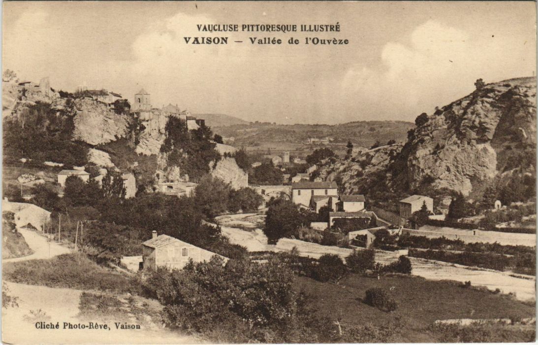 CPA VAISON-LA-ROMAINE Vallee de l\'Ouveze (1086436)