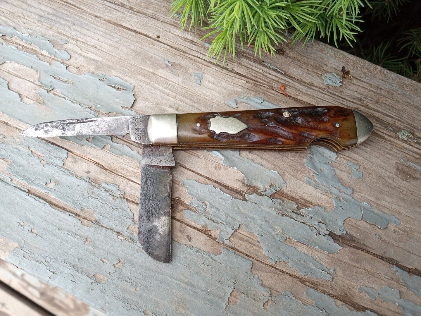 Vintage Cattaraugus Knife Easy Open 24409
