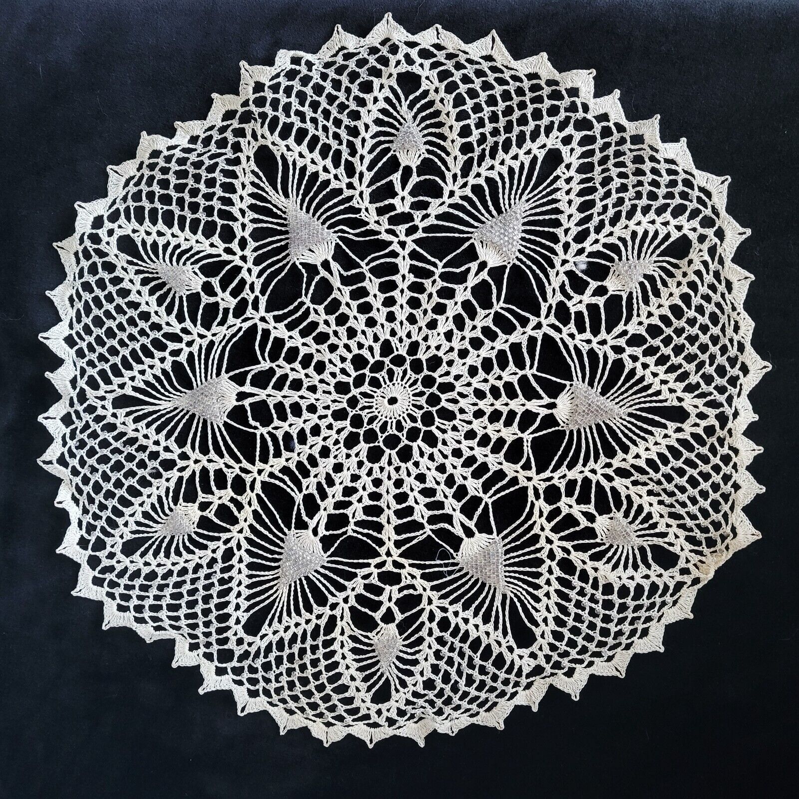 Vintage Hand Crochet Ivory Cotton Doily Table Topper w/Bead Work Detail 14