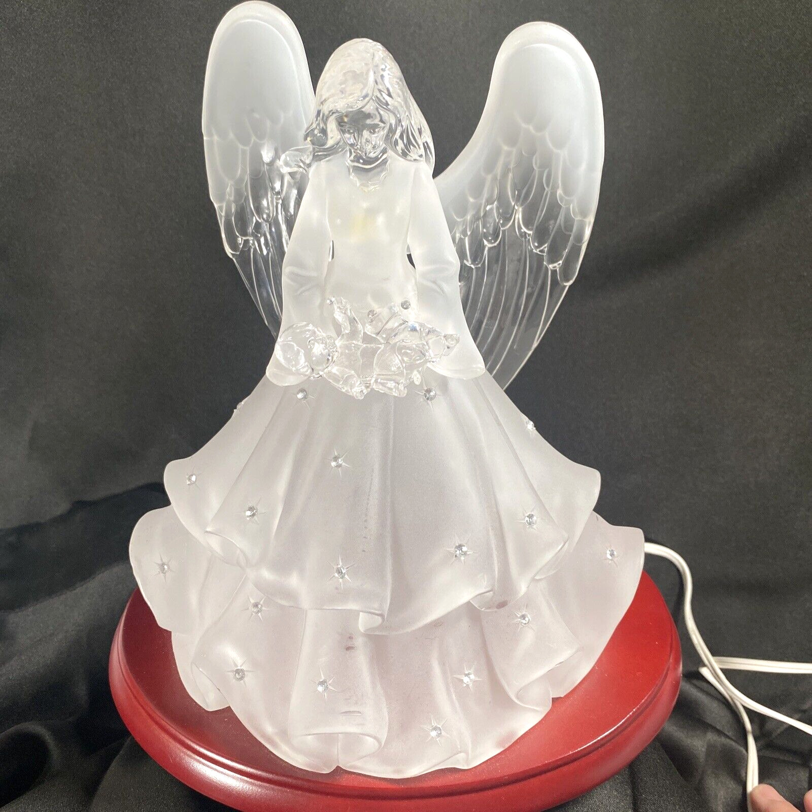 Beautiful Roman Inc “Angel With Child” Softly Lighted Lamp 10”