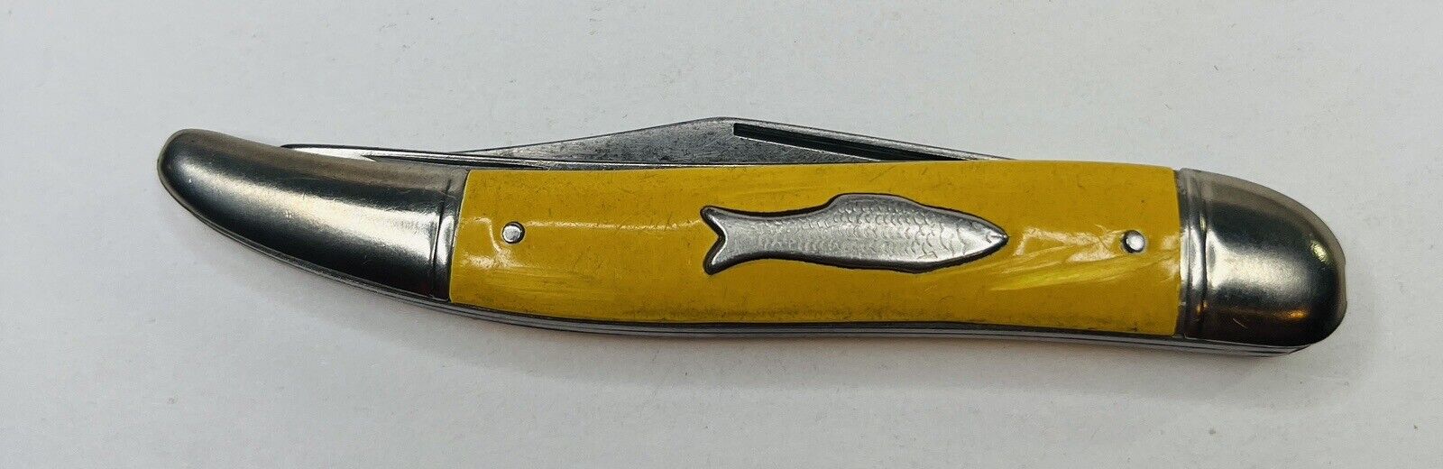 Vintage Imperial Providence RI Fishing Knife, With Scaler Yellow