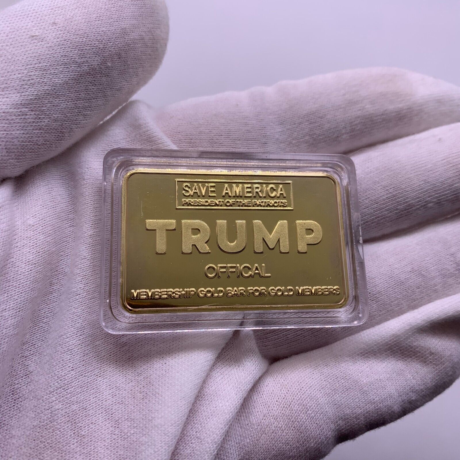 1pc 2024 US President Donald Trump Gold Bar Commemorative Medal Souvenir Coin