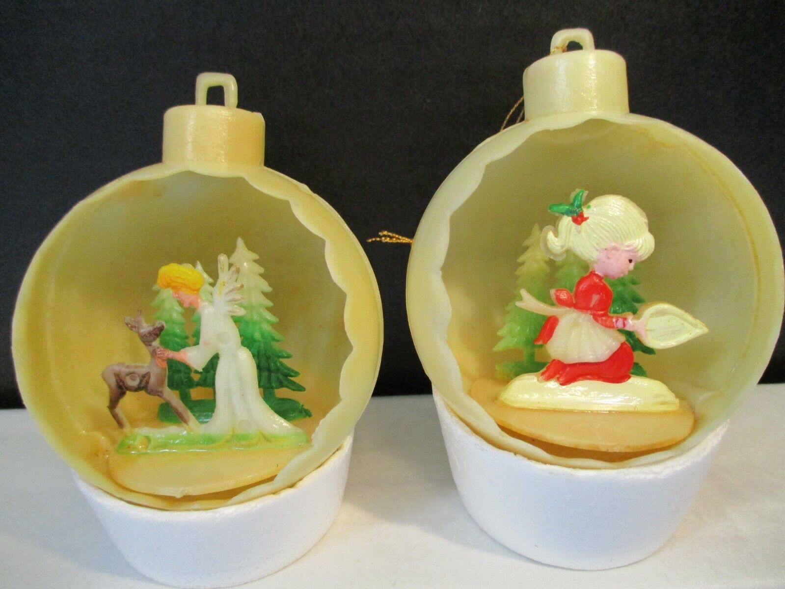 Lot 2 Plastic Indent Diorama Christmas Ornaments Angel Deer Girl Kneeling Vtg