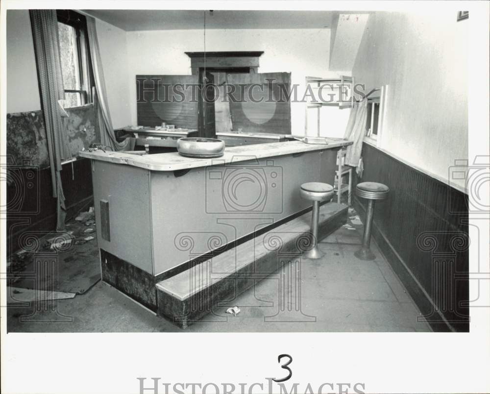 1982 Press Photo Bar And Stools From Old Business in Monroe, North Carolina