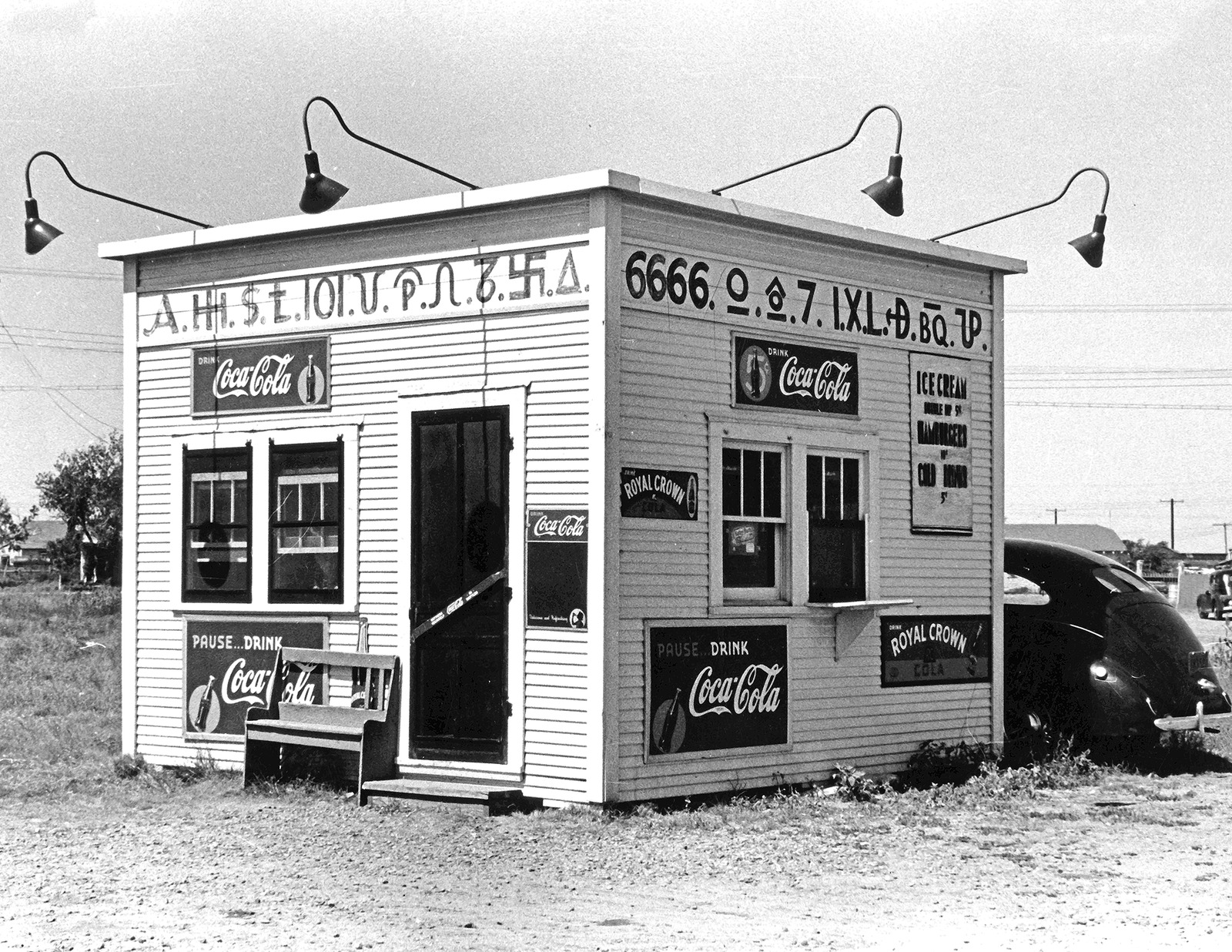 1939 Hamburger Stand Dumas Texas Classic Vintage Old Picture Photo Print 5x7