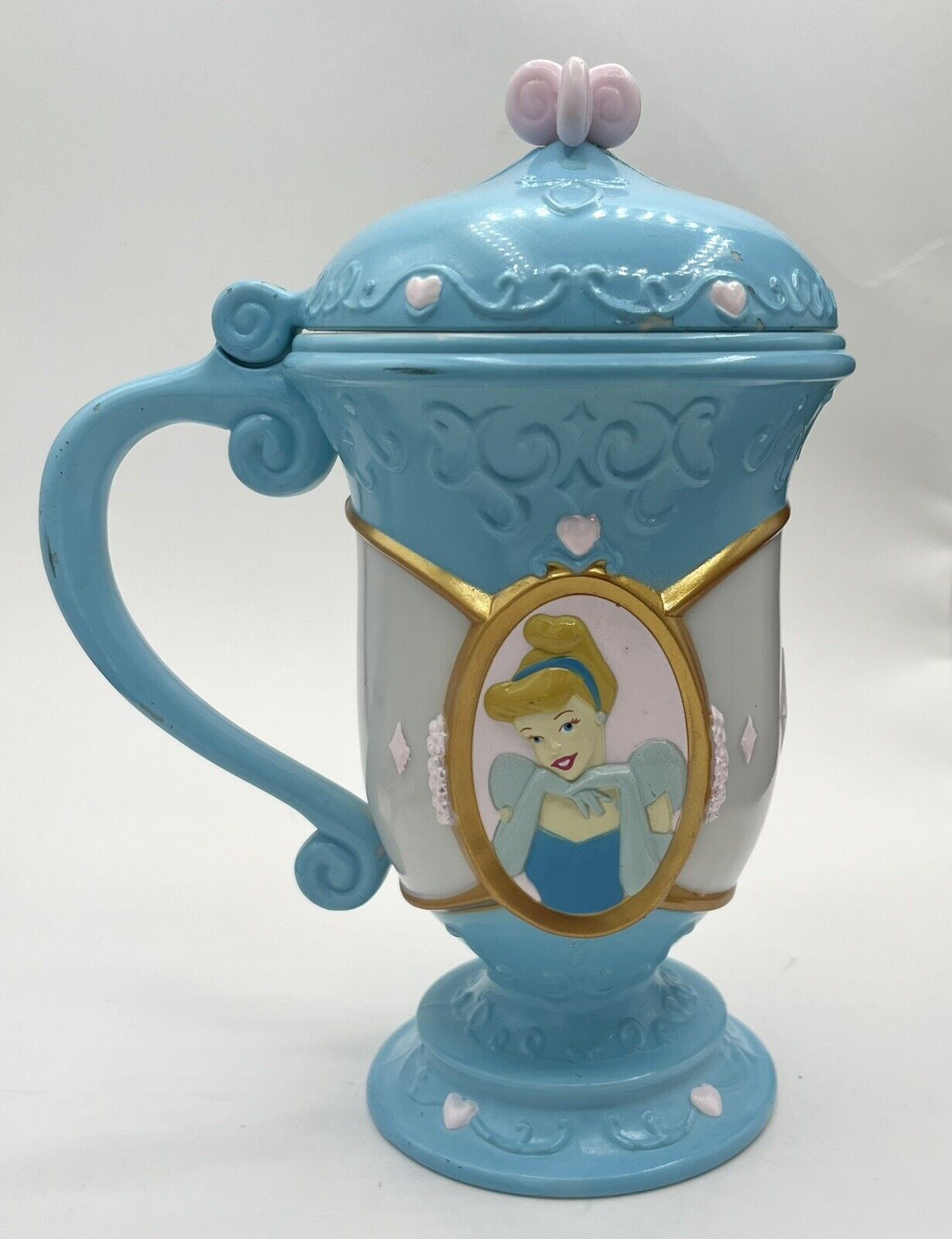 Vintage Disney On Ice Disney Princess Cinderella Blue Plastic Cup Hinged Lid 7\