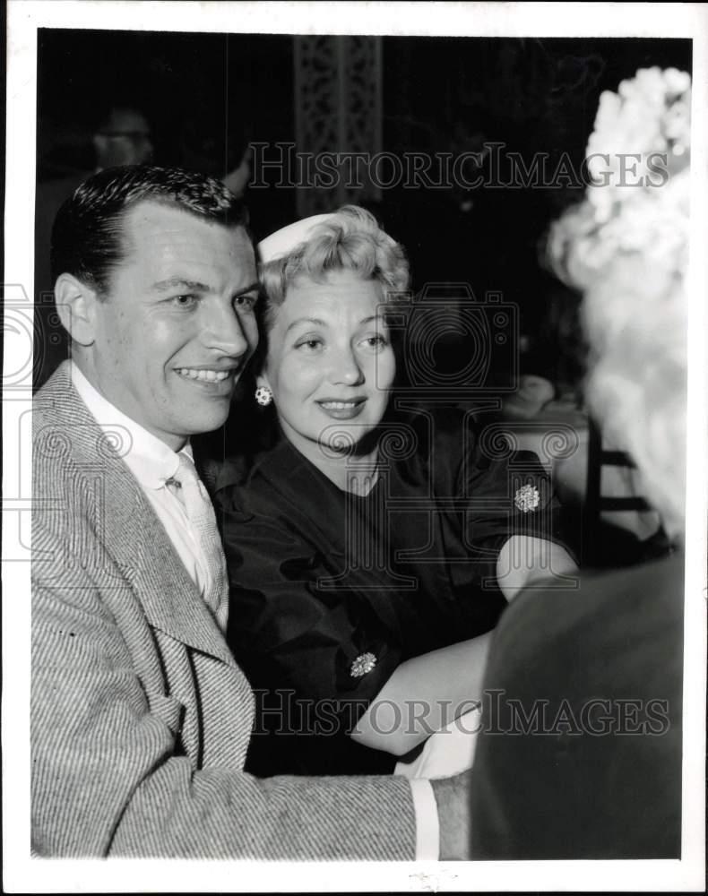 1952 Press Photo Ann Sothern & Richard Egan at Ciro's in Hollywood - pip27775