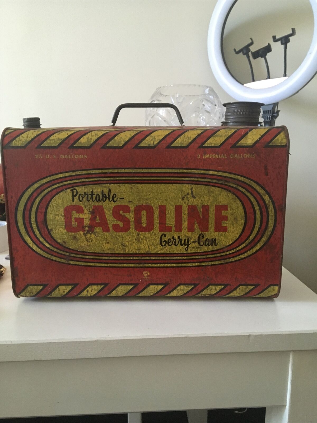 Vintage Rare Portable Gasoline 2 1/2 Gallon Gerry Can