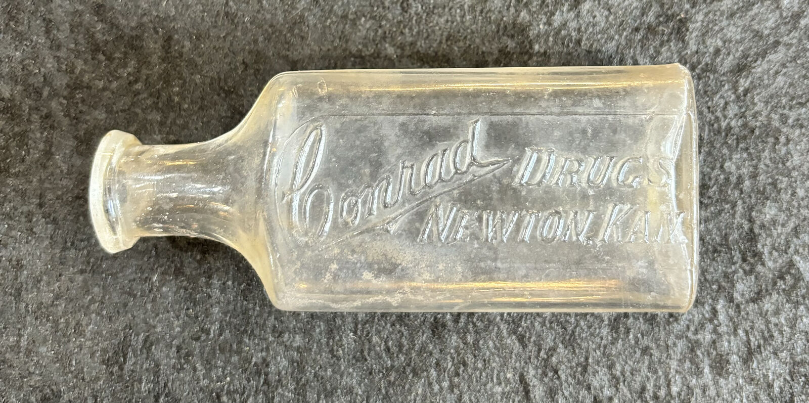 Extremely Rare Antique Conrad Drugs Newton Kansas Embossed Cork Stop Bottle