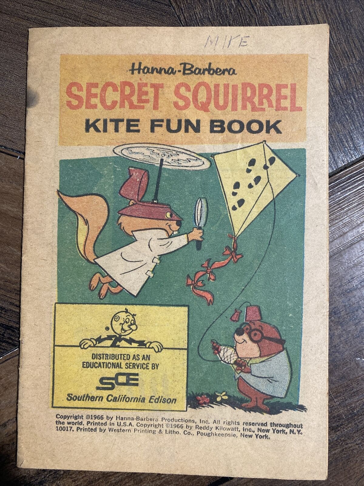 Vintage 1966 Hanna-Barbera Secret Squirrel Kite Fun Book Comic Reddy Kilowatt