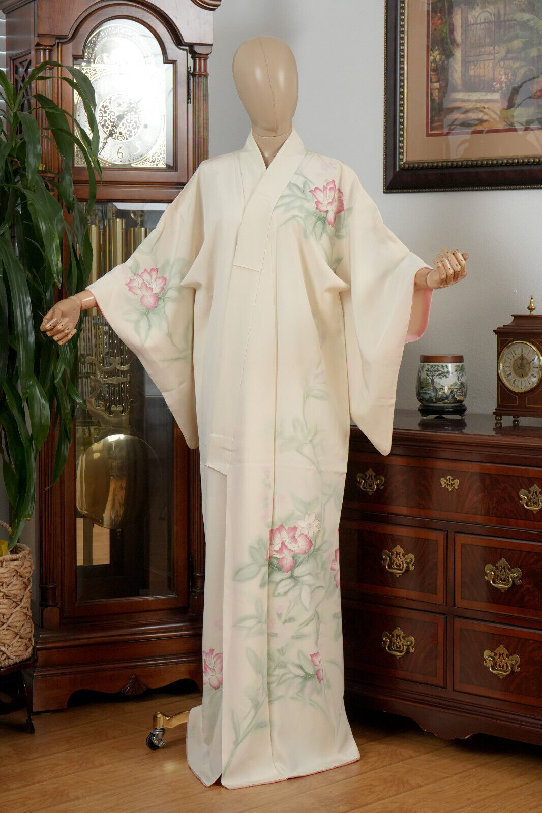 DEAR VANILLA JAPANESE KIMONO WOMEN\'S ROBE GOWN AUTHENTIC MADE IN JAPAN VINTAGE