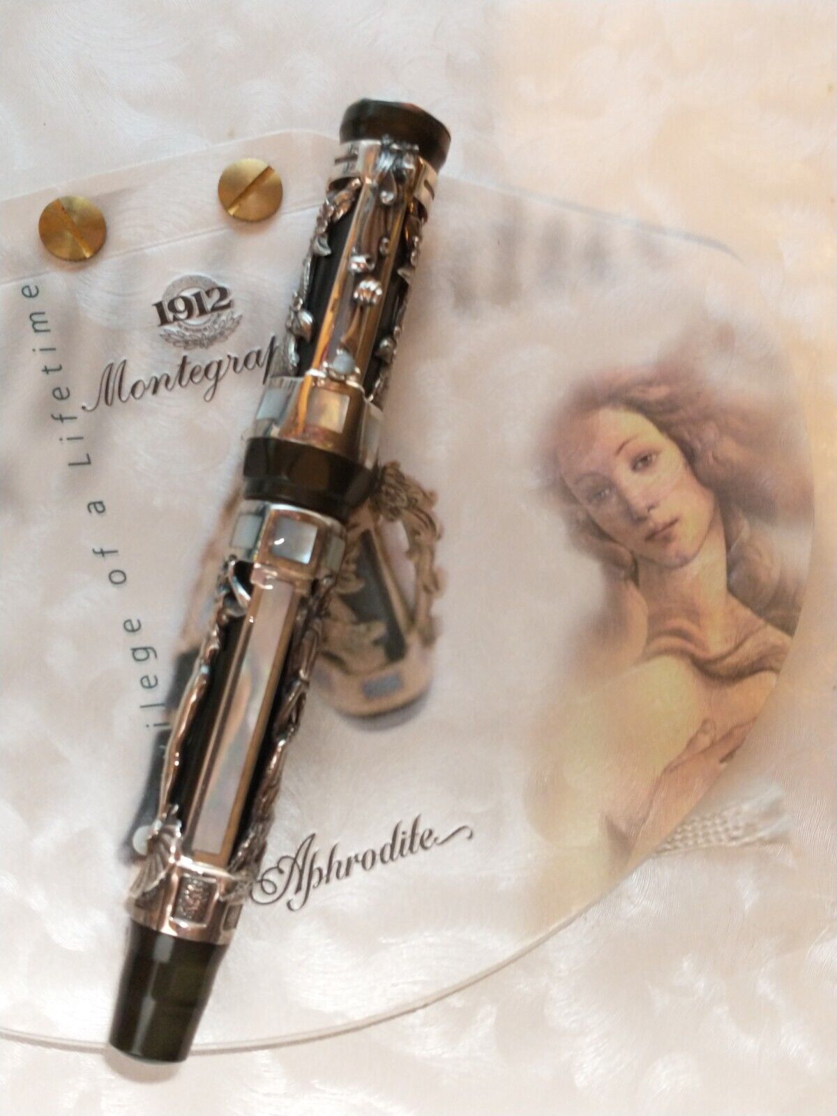LIMITED EDITION MONTEGRAPPA APHRODITE STERLING SILVER VINTAGE FOUNTAIN PEN 18K M