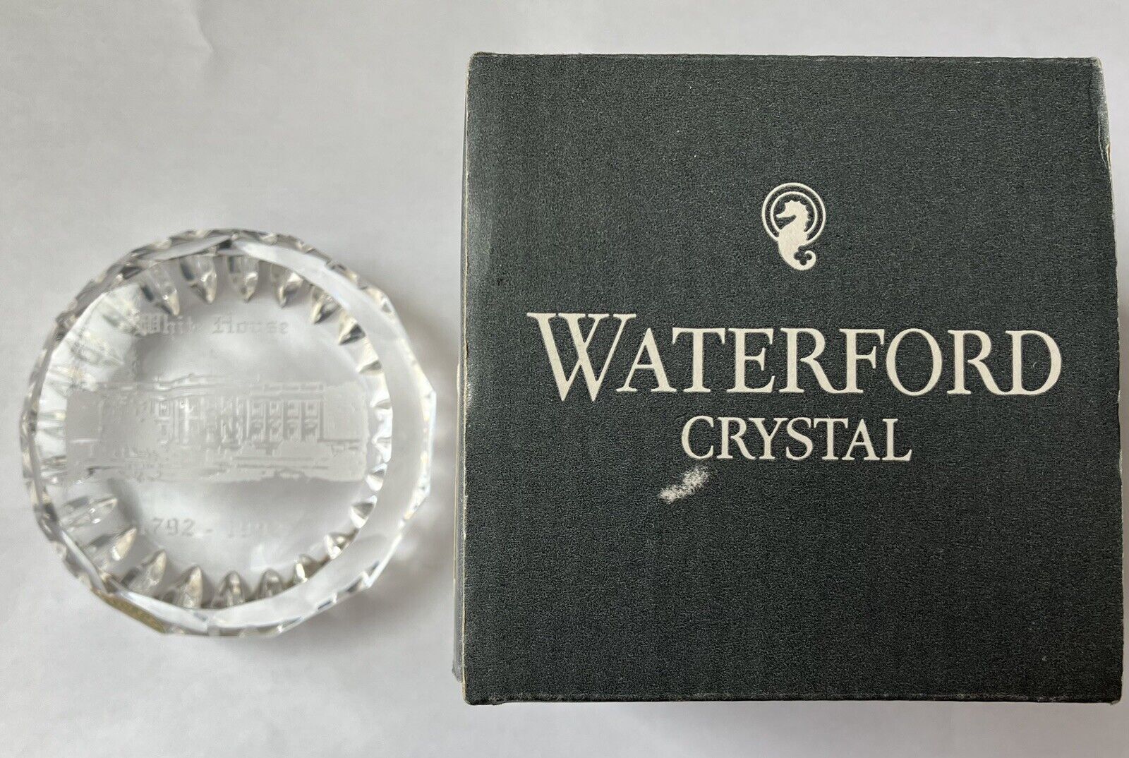 VTG 1992 Waterford Crystal White House Paperweight in Original Box + Sticker