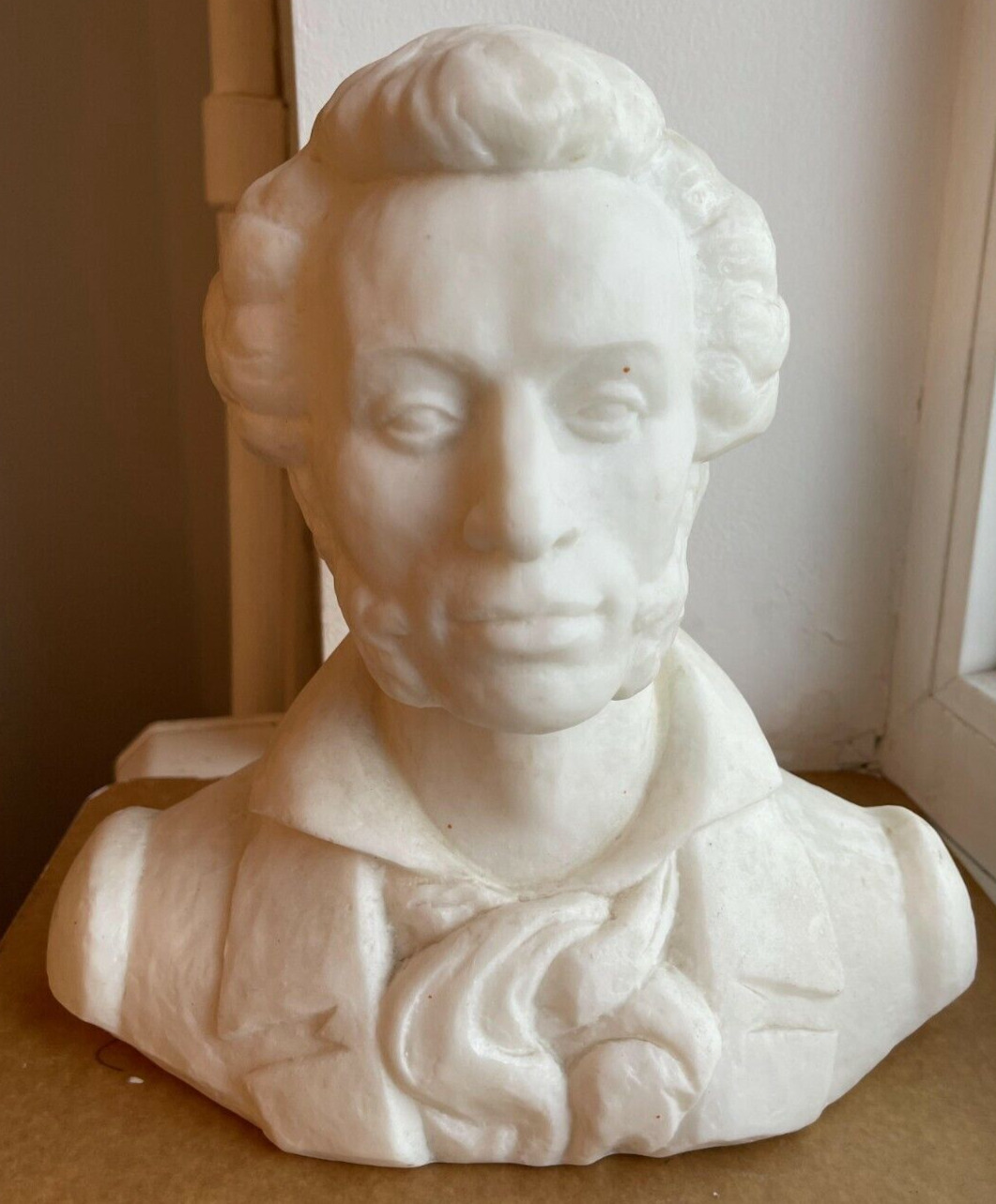 Statuette Alexander Pushkin weight 1460 grams,height 24 cm,material Plastic