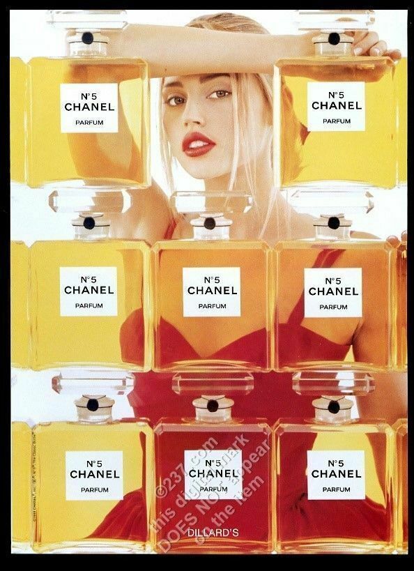 1998 Chanel No.5 perfume woman and 8 bottle color photo vintage print ad