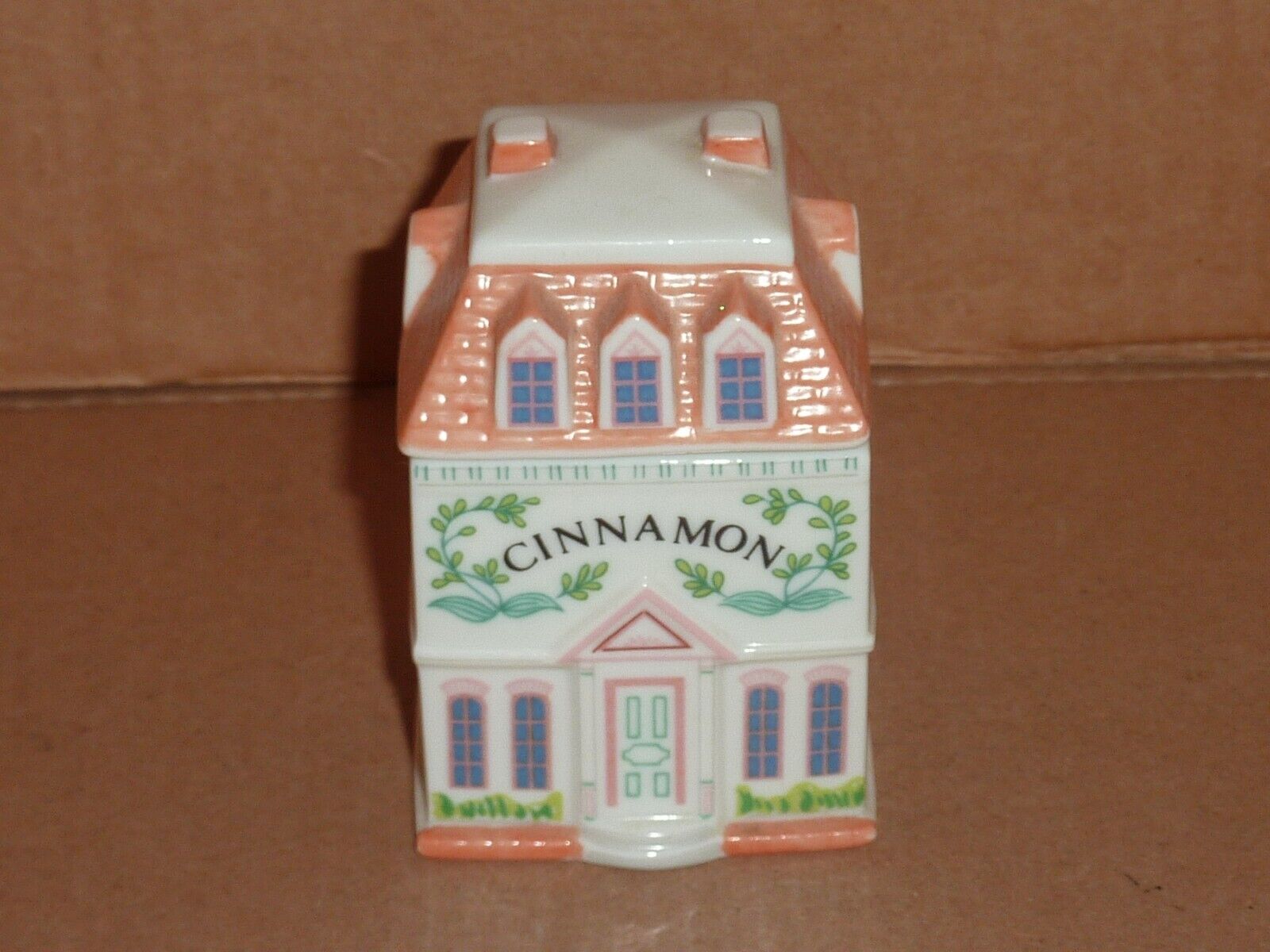 Vintage The Lenox Spice Village Cinnamon Spice Jar Fine Porcelain 1989