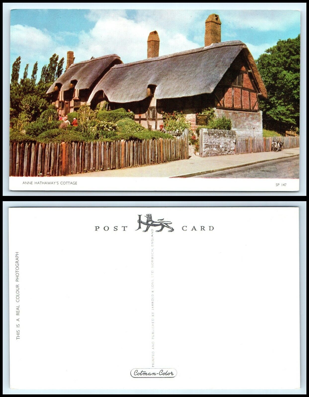 UK Postcard - Anne Hathaway\'s Cottage N26