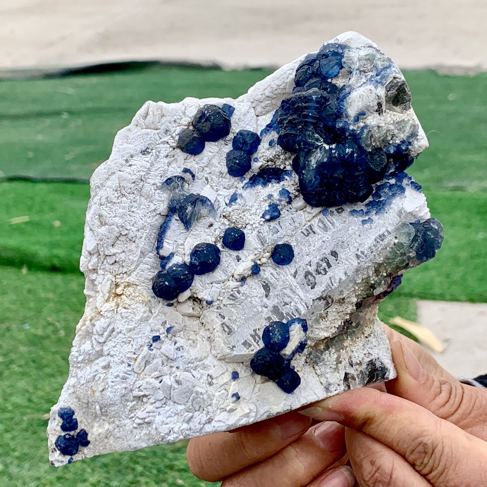 1.6LB Rare transparent blue cubic fluorite mineral crystal sample