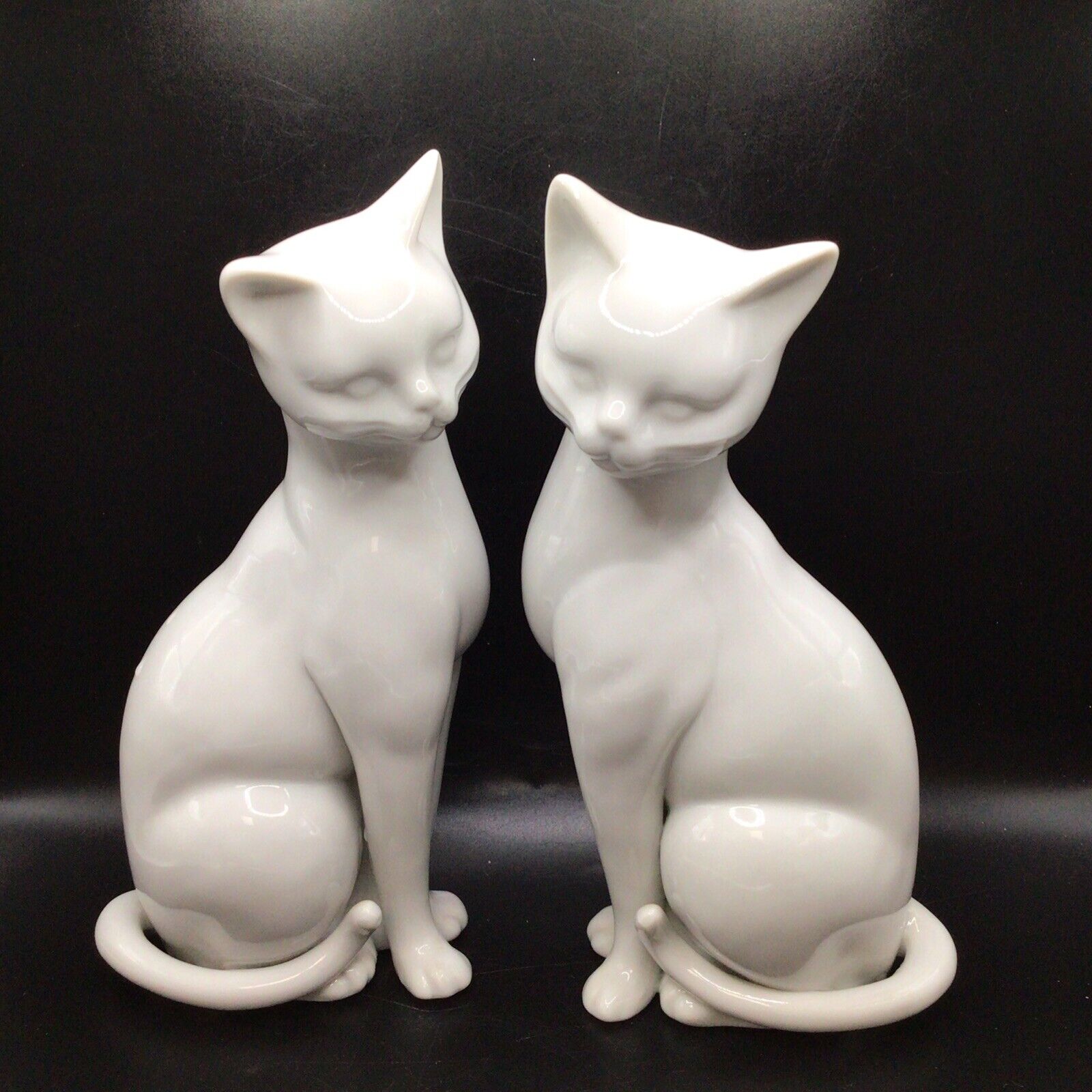 Vintage OMC Otagiri Japan White Porcelain Cat Figurines 8\