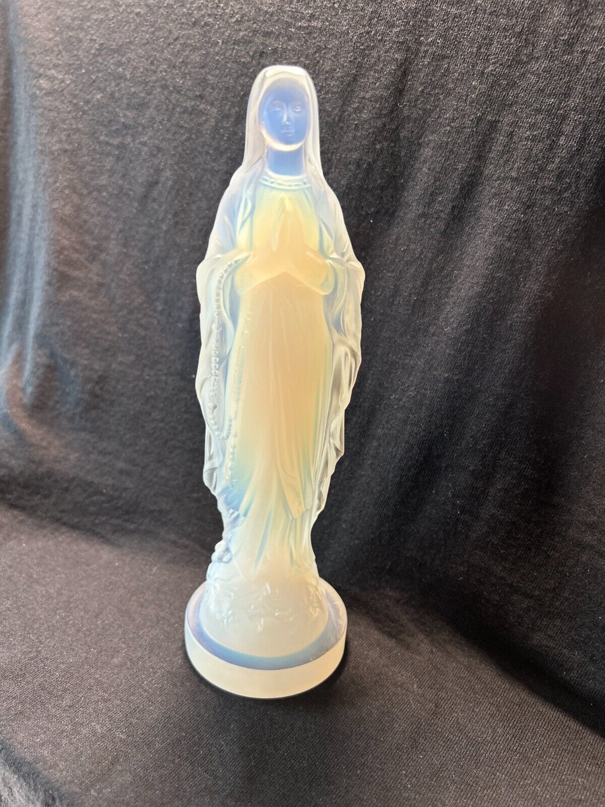 Vintage Edmond Etling France opalescent glass Virgin Mary figure Mint condition 