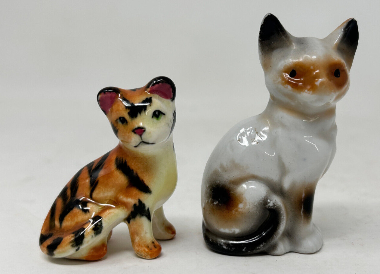 Vintage Pair Of Ceramic Cat Figurines Japan