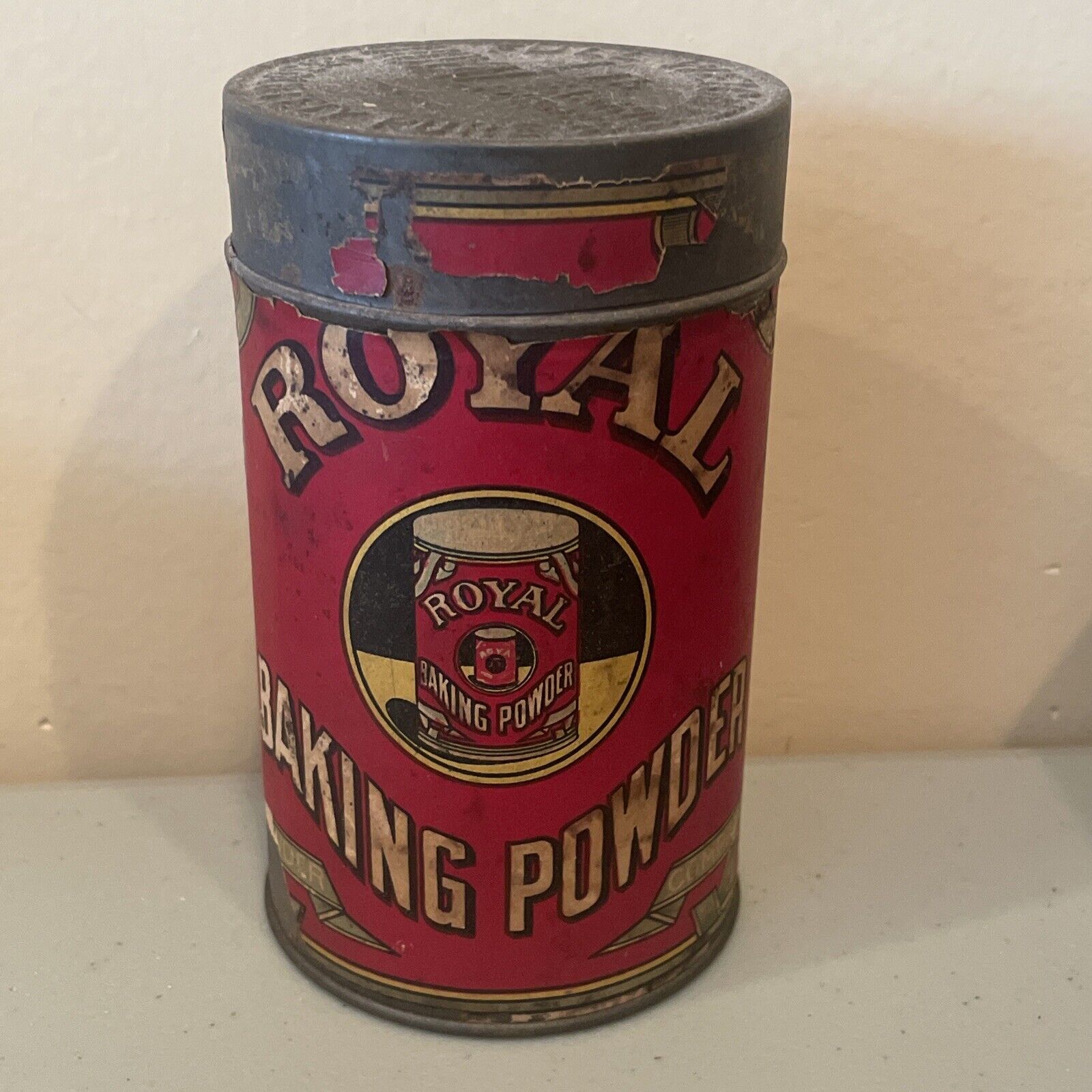 Antique Royal Baking Powder 1 lb. Tin Embossed Lid