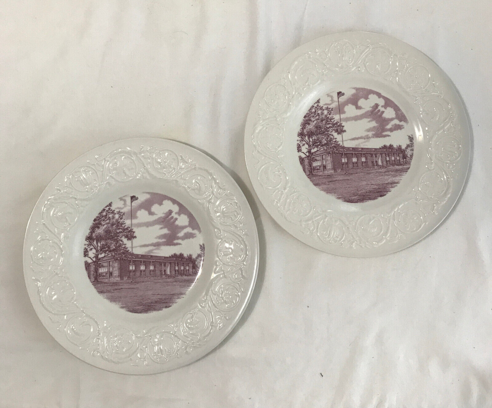 Juniata College Pair of (2) Wedgwood Beeghly Library Huntingdon PA Dinner Plates