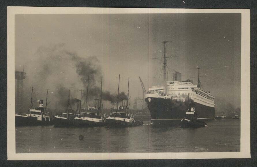 Norddeutscher Lloyd SS Bremen ocean liner RPPC postcard 1930s