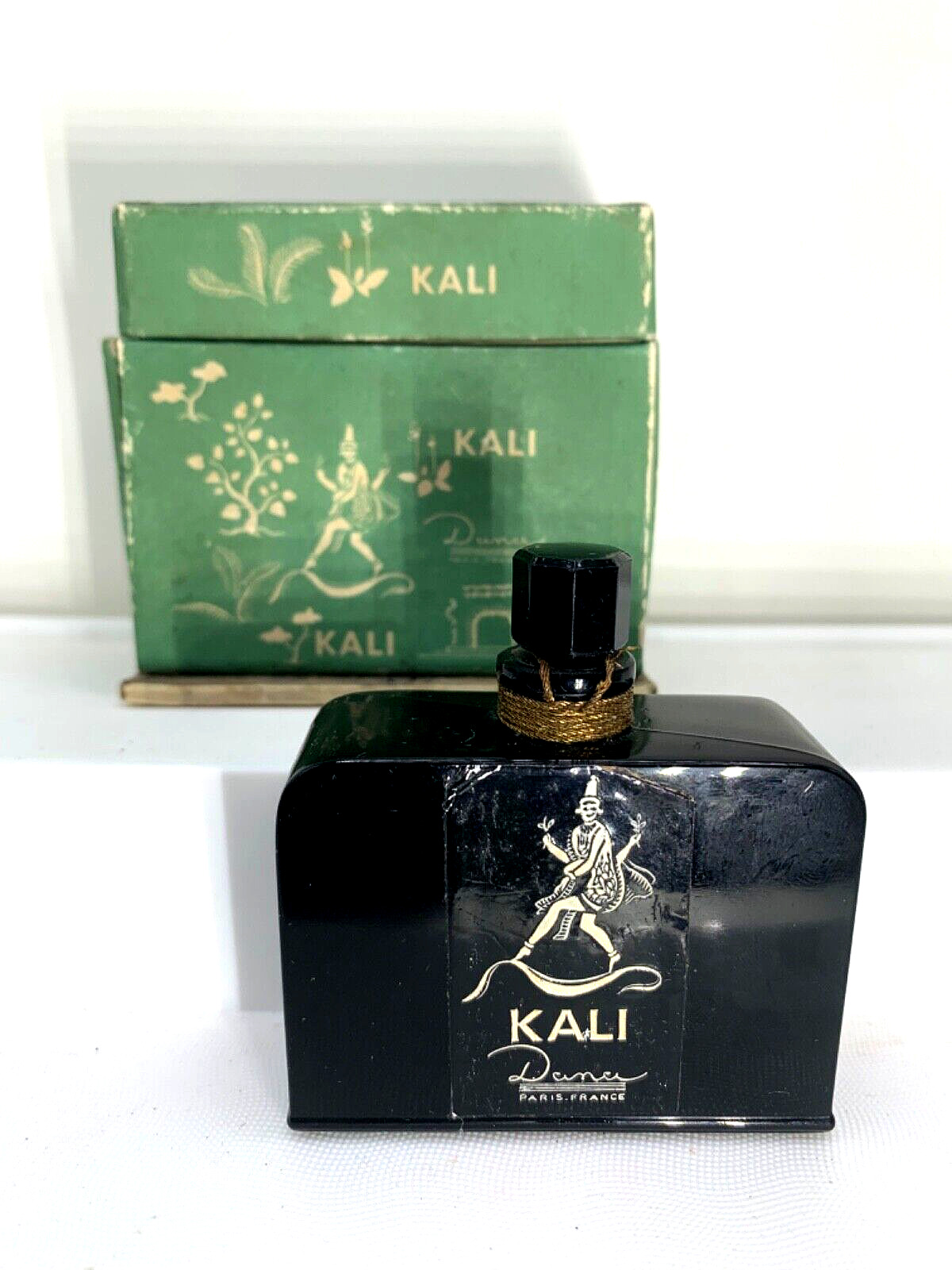 Rare  Sealed  Vintage black perfume bottle w/box.  Kali by Dana.  1 oz.  1955.