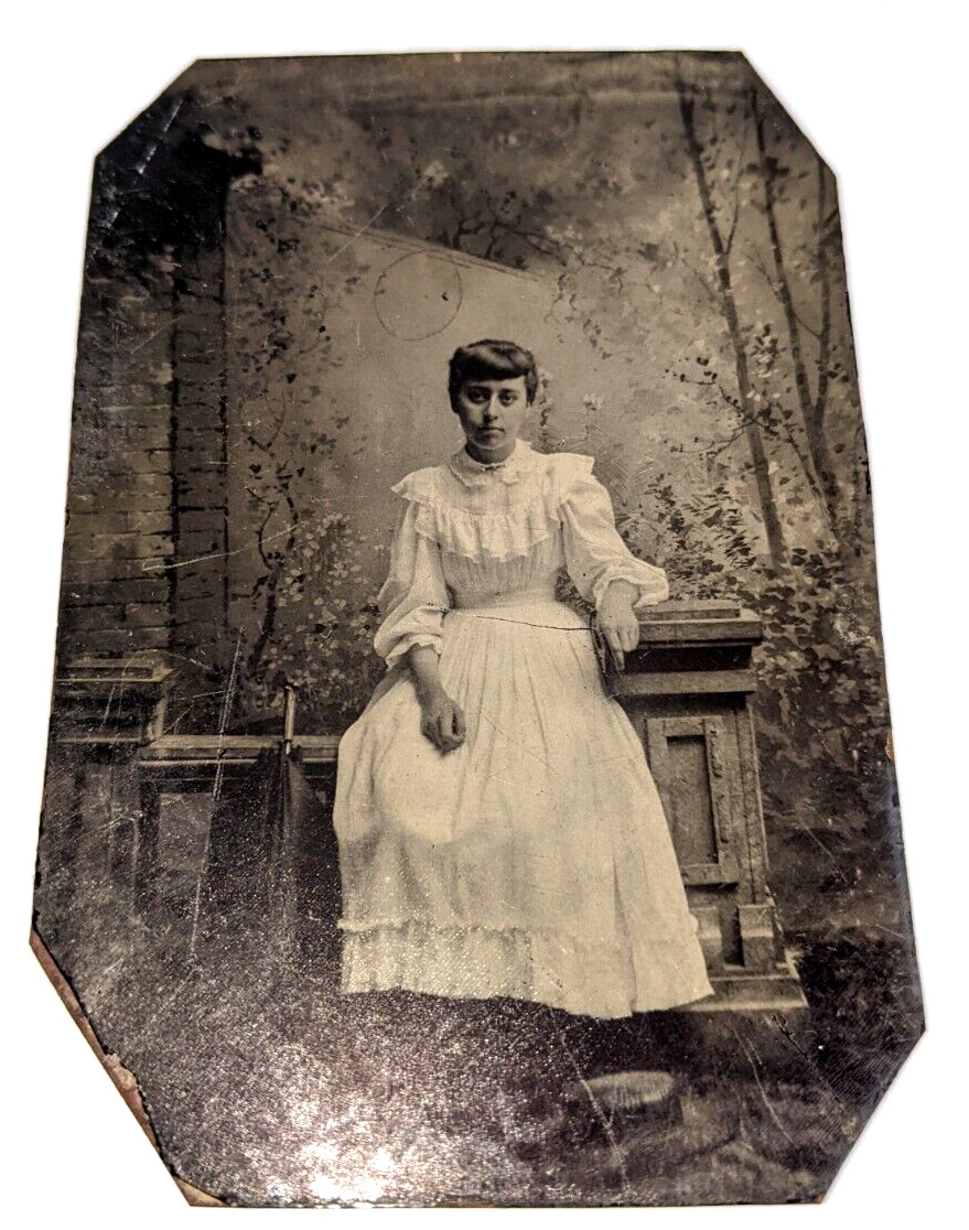 Vintage Antique Tintype 1860s - Woman in white dress in Photo Studio