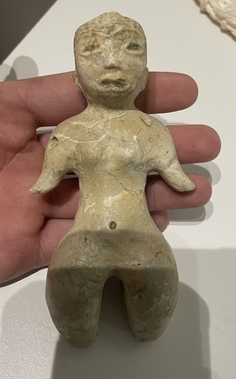 EXTREMELY RARE ANCIENT SOUTH ARABIAN STONE CARVED WORSHIPPER DIETY IDOL