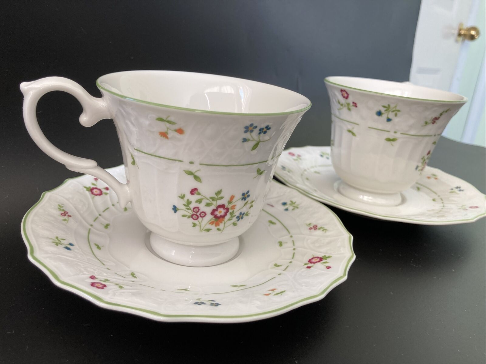 -4 Piece Set- ROYAL DOULTON  Porcelain Cups & Saucers -AVIGNON- Made In England