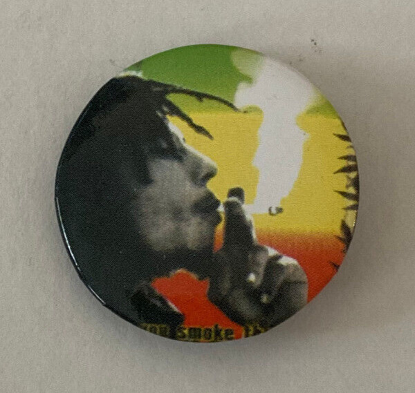 Bob Marley Button - 1 inch - Smoking Weed Joint Reggae Rasta Pin