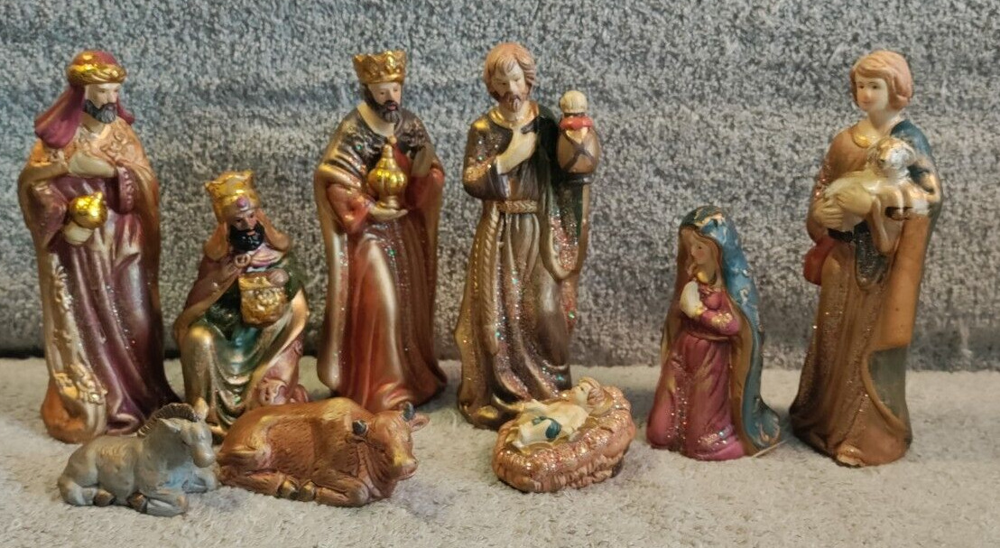 Kirkland\'s Nativity Scene 9 Piece Bronze & Gold Porcelain  Figurines