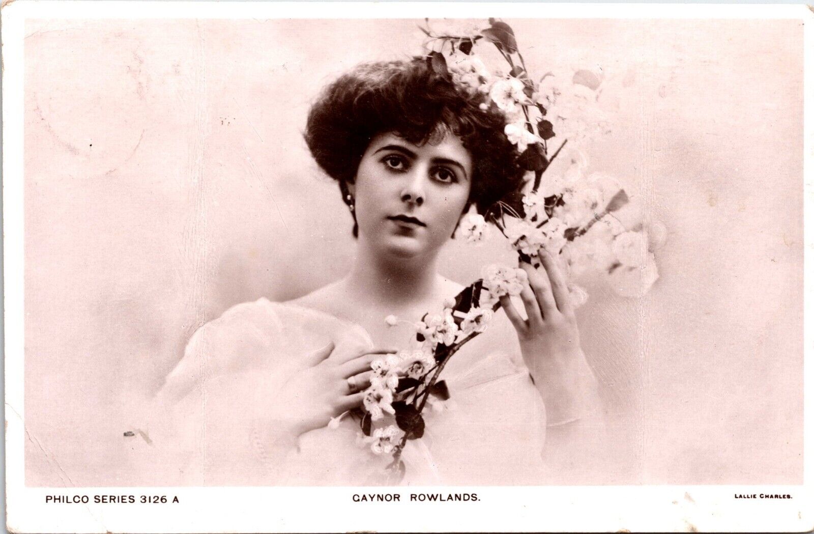 GAYNOR ROWLANDS : ENGLISH STAGE ACTRESS; SINGER AND DANCER : BY LALLIE CHARLES