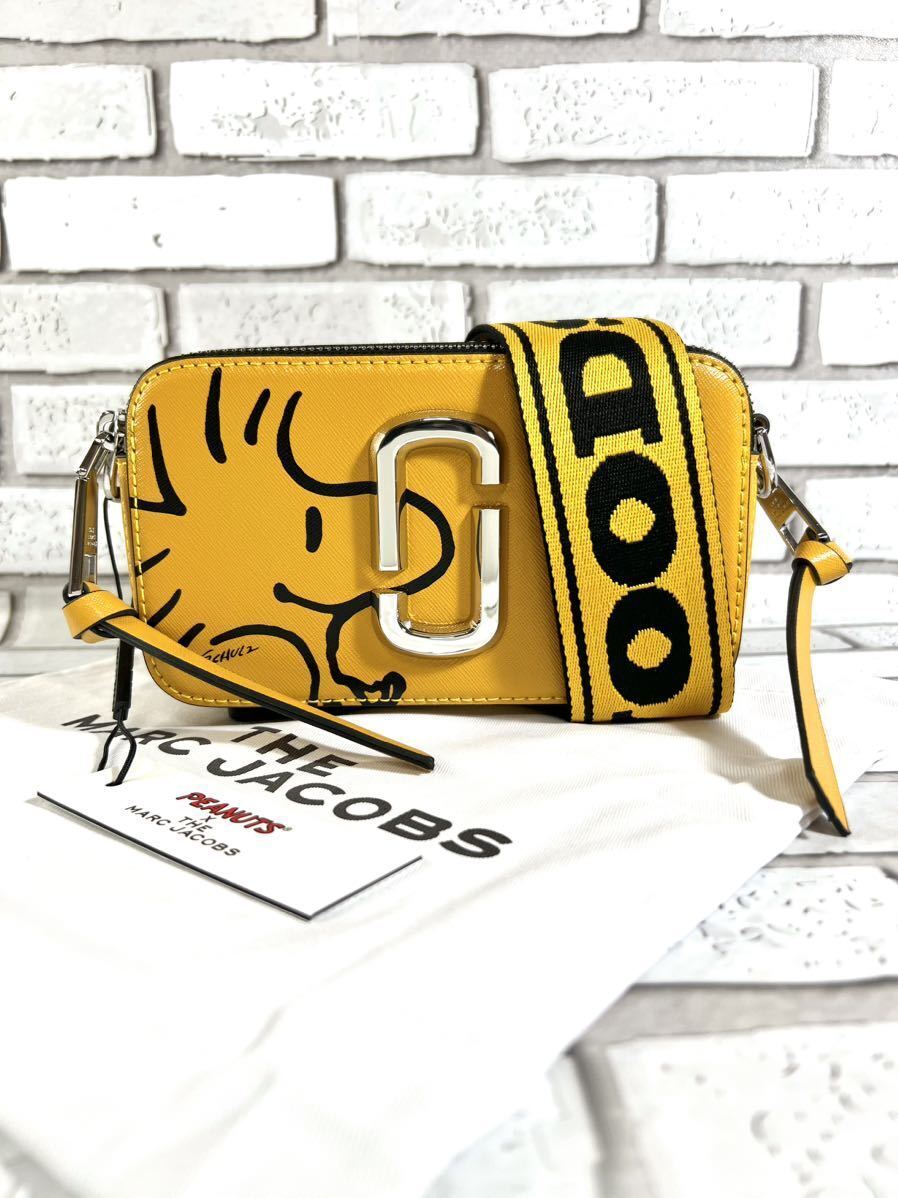 MARC JACOBS Marc Jacobs Snoopy Collaboration Snapshot Camera Bag Shoulder Bag