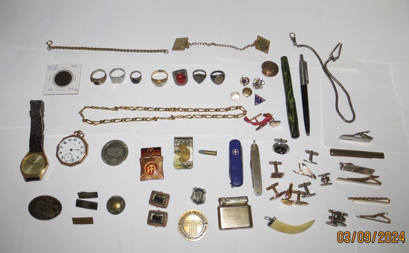 Men\'s Old Vintage Junk Lot Pocket Watch Rings Military Lighter Casino Token Pens