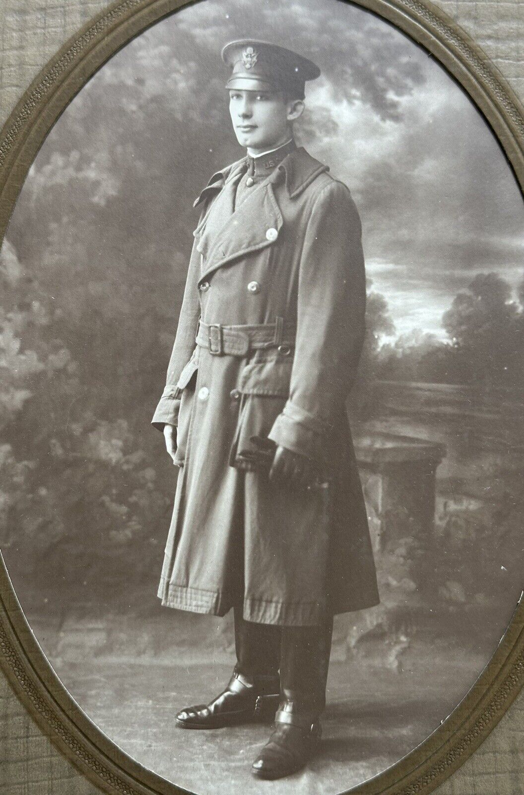 Antique Cabinet Card - WW1 Era- Handsome Officer\'s Training School Portrait