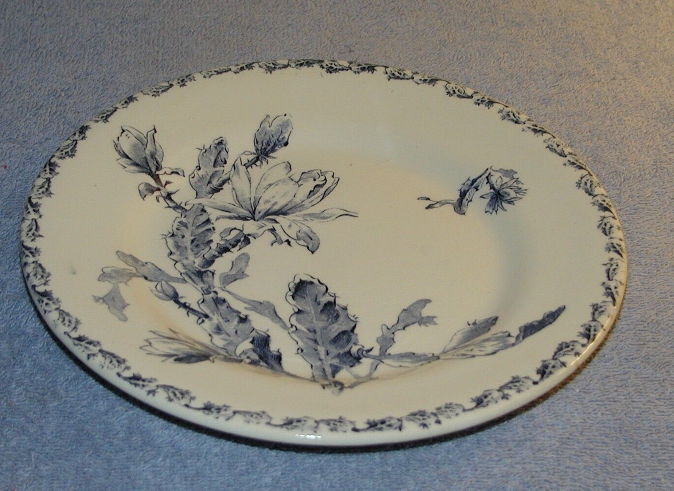 Vintage Gien Blue & White Cactus Pattern 8½ inch Luncheon Plate France Nice