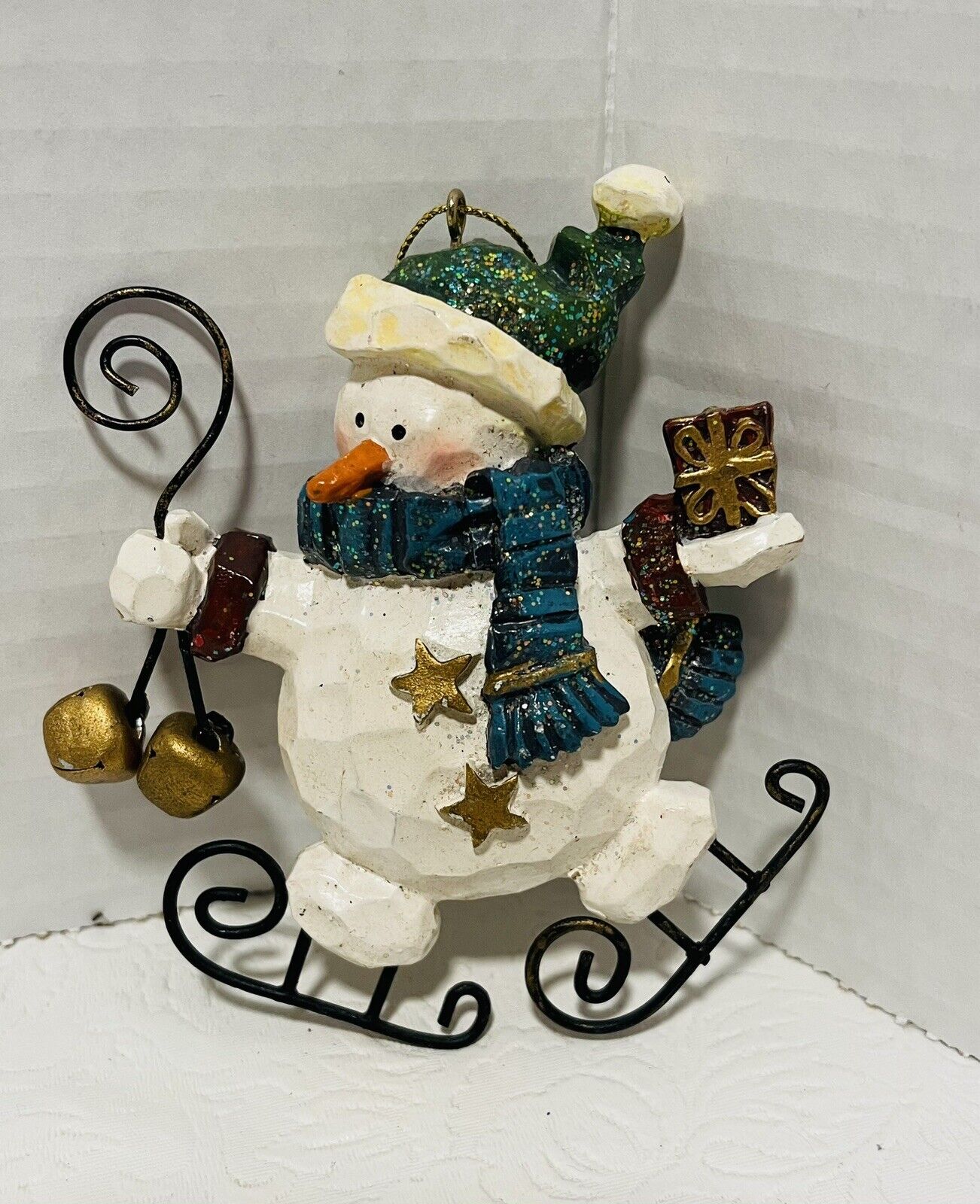Christmas Holiday Whimsical Ice Skating Snowman With Gift Ornament