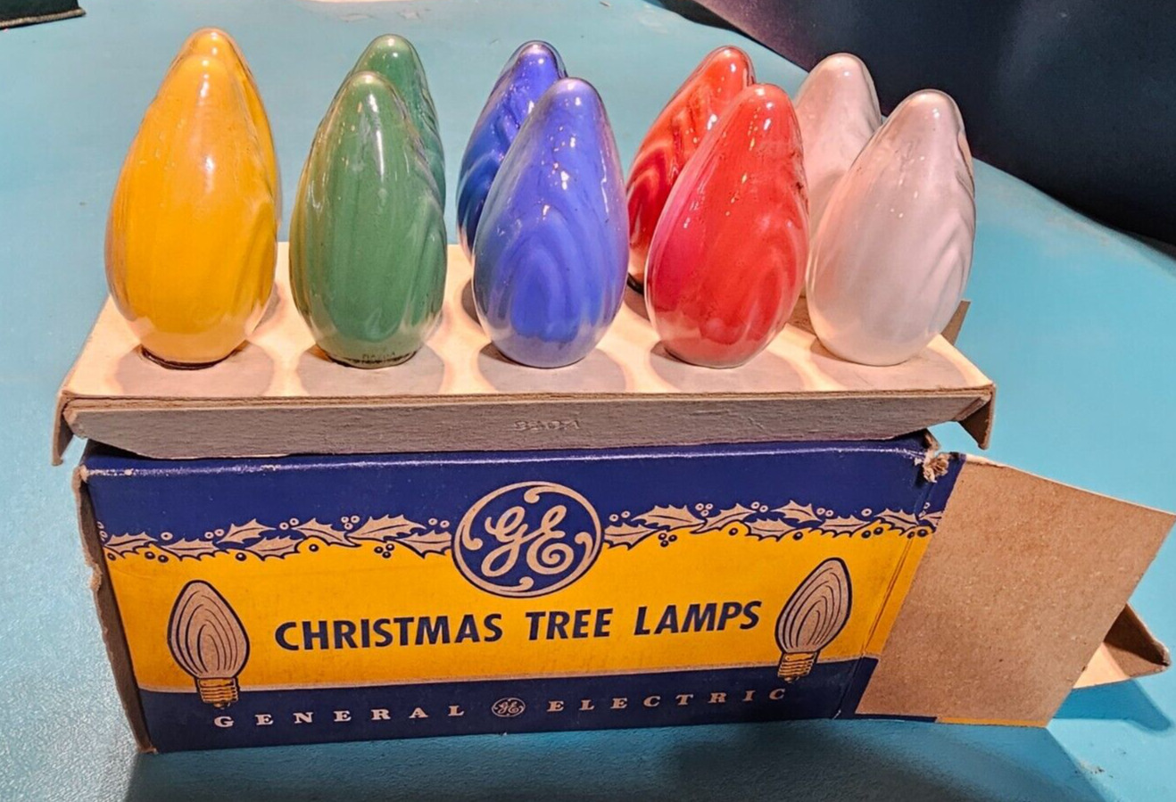 10 Vintage C9 C-9  MULTI GE Swirl Flame Christmas Lights Tested Working Box USA