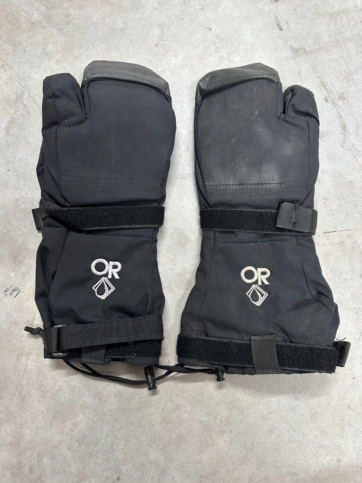Large - Outdoor Research Mittens Extreme Cold Weather Gloves Happy USMC Black