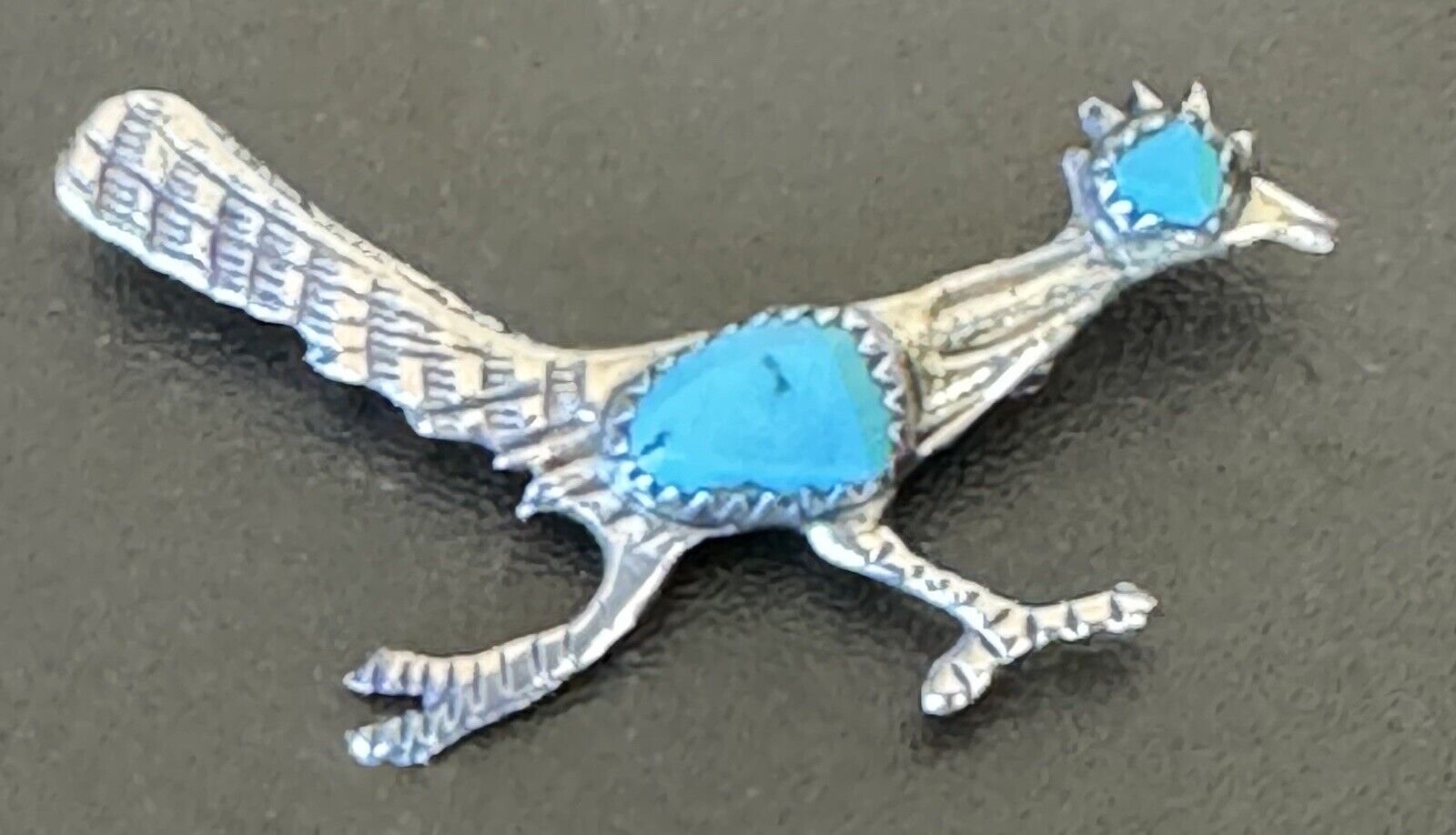Vintage Native American/SW Sterling Silver Roadrunner Pin w Turquoise