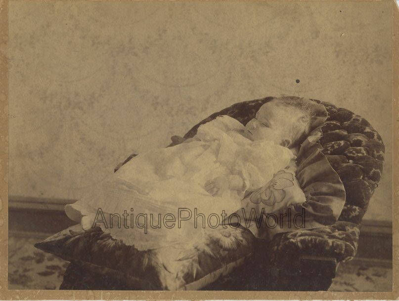 Baby child postmortem large antique 19th century photo