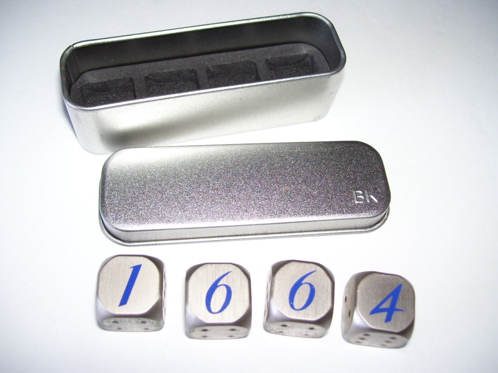 Kronenbourg 1664 Imported French Beer Metal Logo Dice Set Metal Case Very Heavy